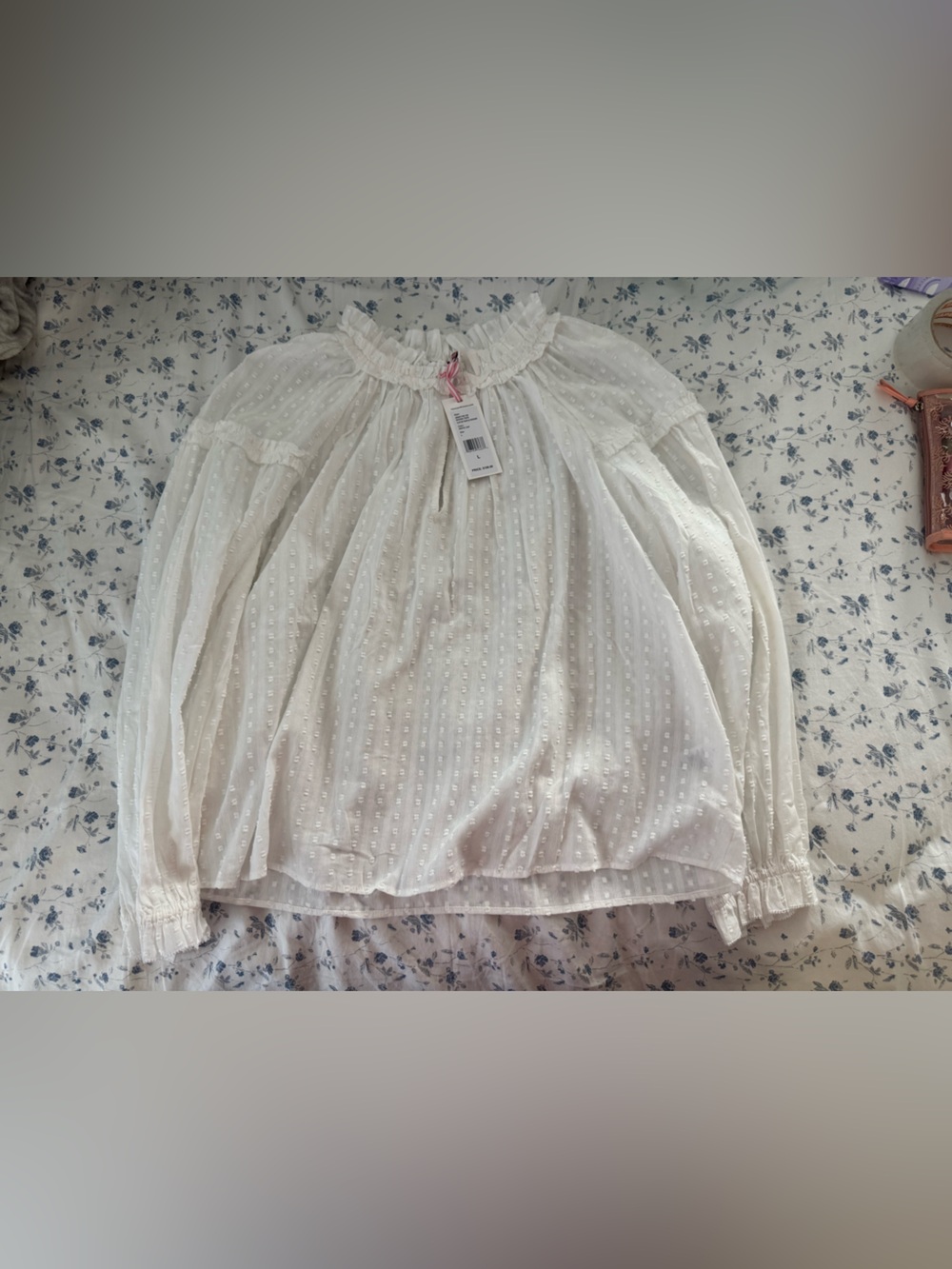 Vineyard Vines Lightweight White Swiss Dot Long-Sleeve Blouse